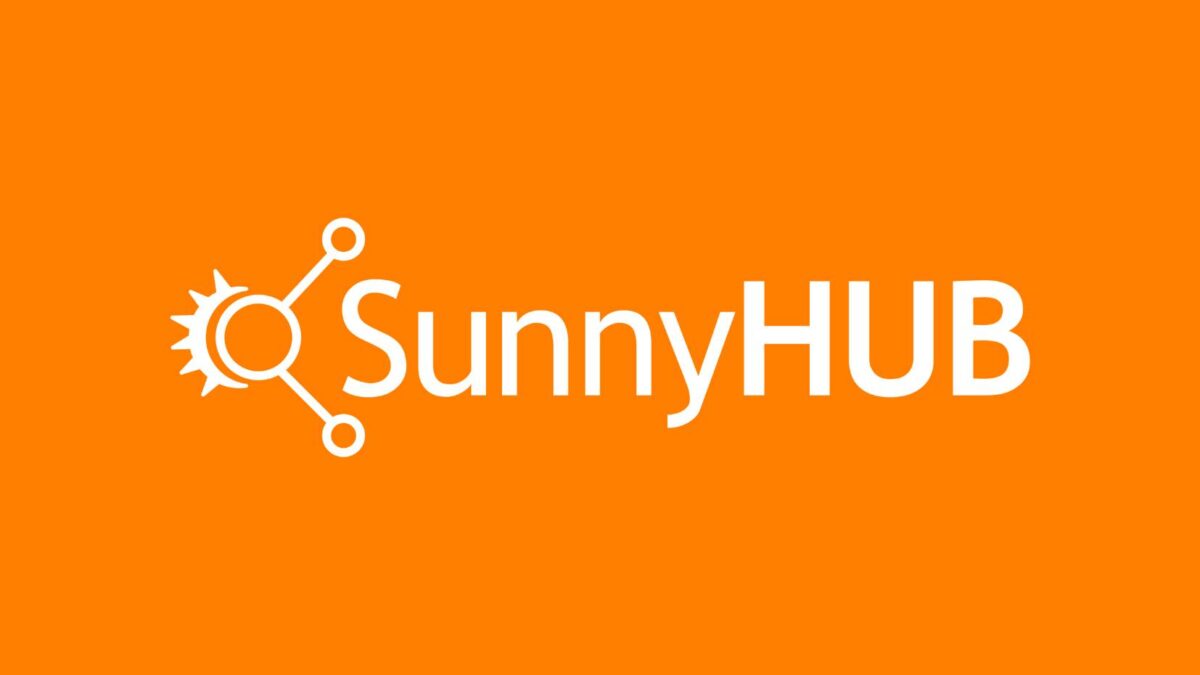 Logo da SunnyHUB com fundo laranja e escrito "SunnyHUB" em branco com uma ilustração do lado esquerdo de sol e tecnologia juntas.